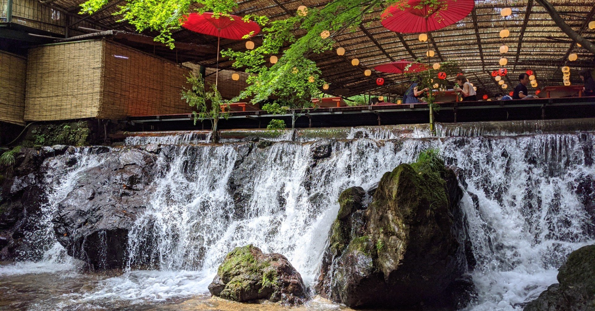 貴船川床流しそうめん 京福丸鷹山 Note 貴船川床流しそうめん 京福丸鷹山 Note