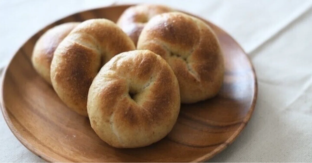 I don't understand why bagels are delicious no matter how many times I ...