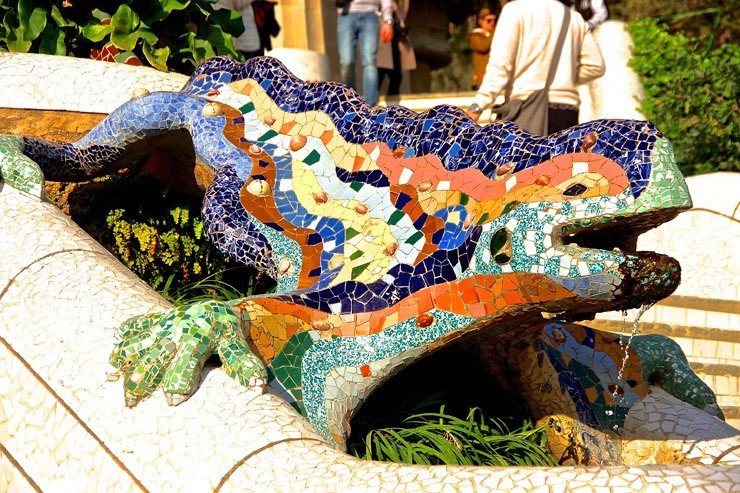 アントニ・ガウディ｜こたつねこ