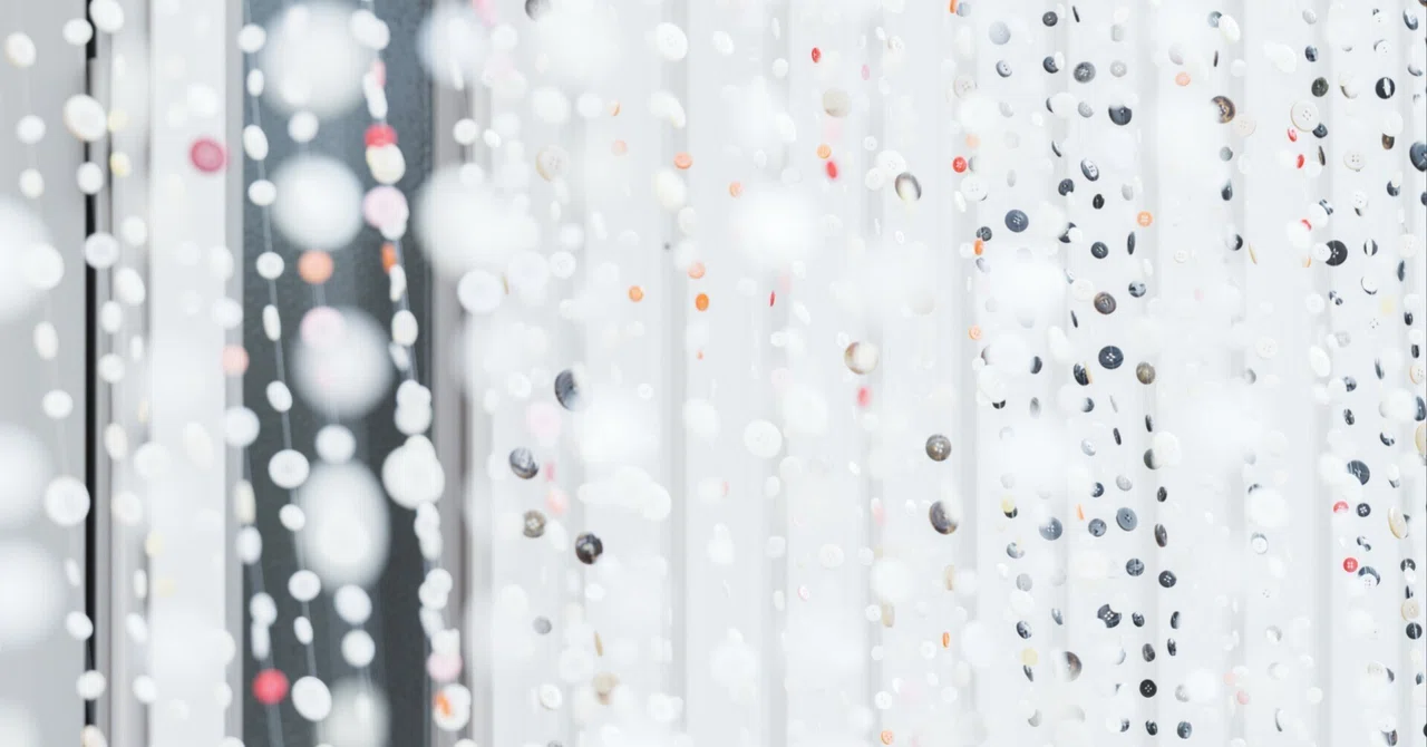 Memories Swaying in the Wind and the Crystallization of Handiwork ...