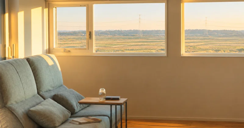 「ただのおしゃれ」で終わらない。R+houseの建築家が、あなたの暮らしの「不便」を「感動」に変える理由