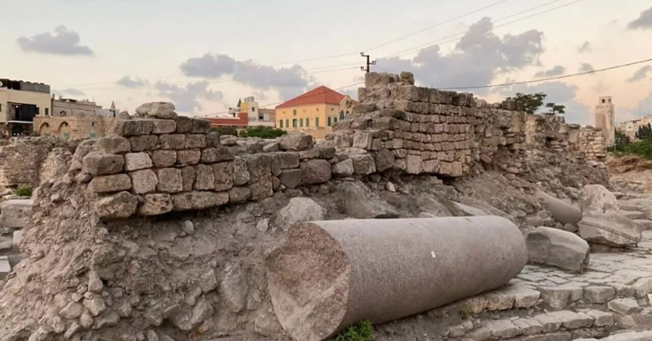 Toer Collapse Rome Rare Iron Window Grille Discovered at Ancient Roman Site in Switzerland ...