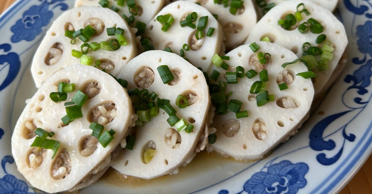 Chinese Food at Home - Nuomi Ouhe (Steamed Lotus Root Stuffed with ...