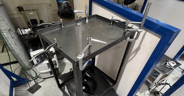 I did the tack welding for the top plate using TIG welding! This is ...