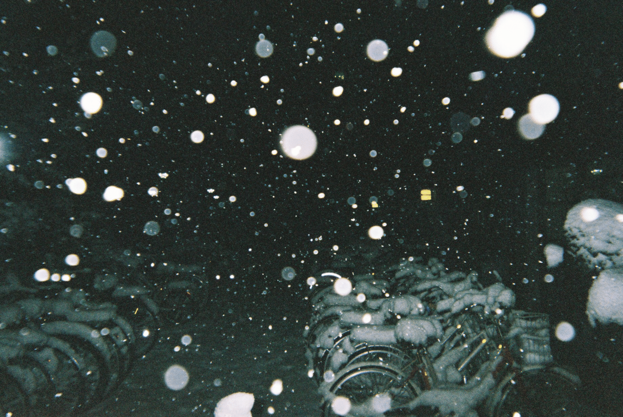 雪の日の夜 くるま Note 雪の日の夜 くるま Note