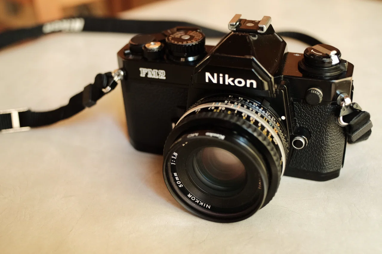 ニコン new FM2 ボディ レンズ50mm f1.8 パンケーキ 良品 Nikon ニコン new FM2 ボディ レンズ50mm f1.8 パンケーキ 良品 Nikon