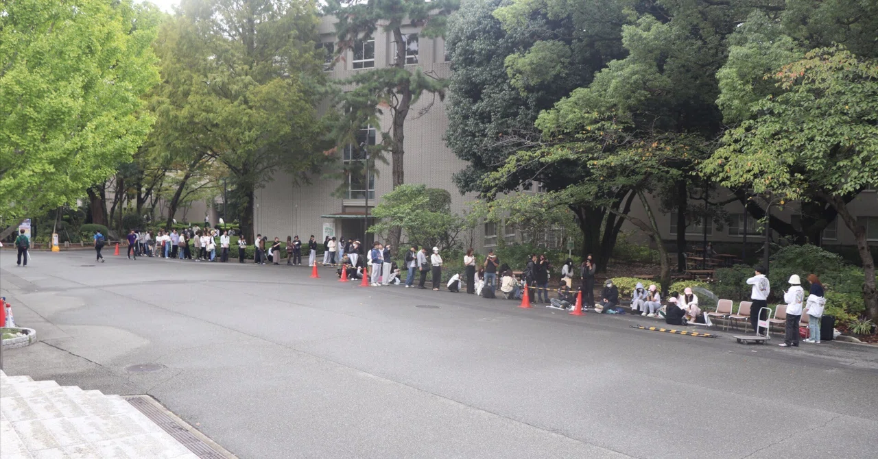 関西大学統一学園祭のライブ、トークショーのチケットが開幕前に ...