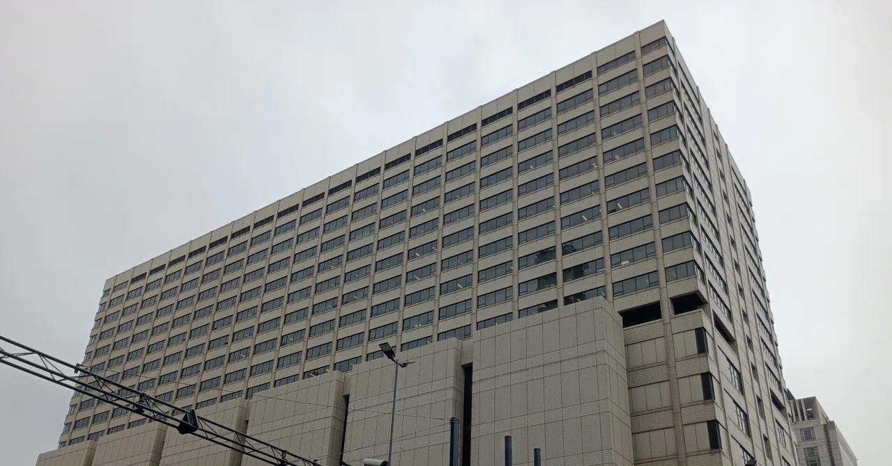 Tokyo motorcycle accident sparks insurer retainer dispute
