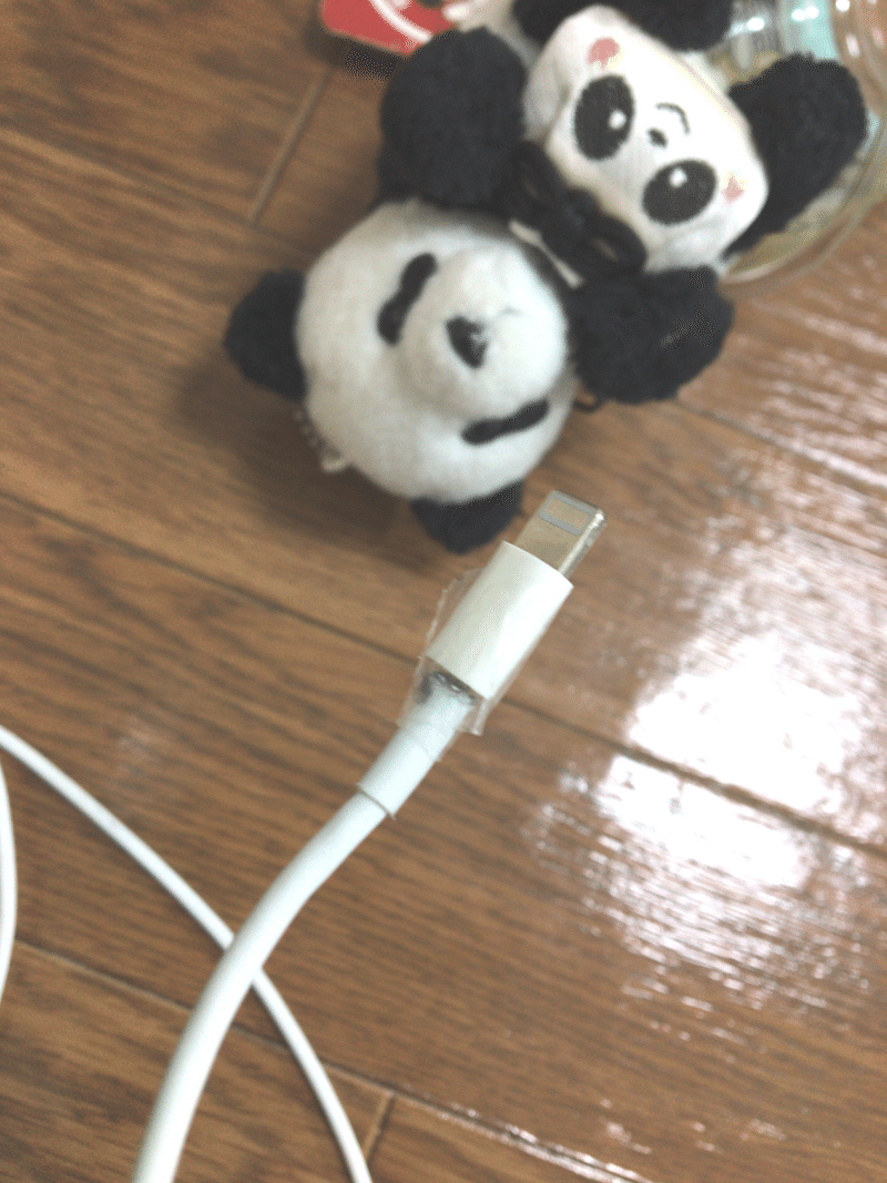 なんでスマホの純正充電ケーブルってすぐ千切れてしまうん W Ueno Note