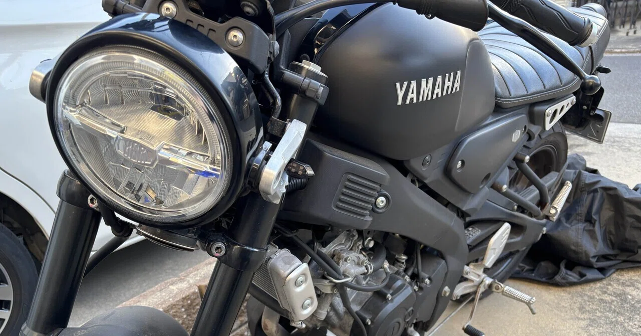 [YAMAHA] How to replace the front and rear turn signals on the XSR155 ...