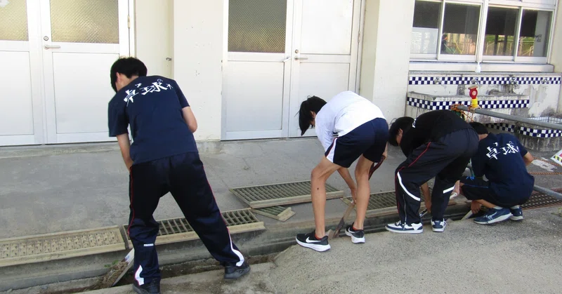 【新宮高校】校内をみんなで美しく！令和８年度 第１回新高クリーン作戦を実施しました。