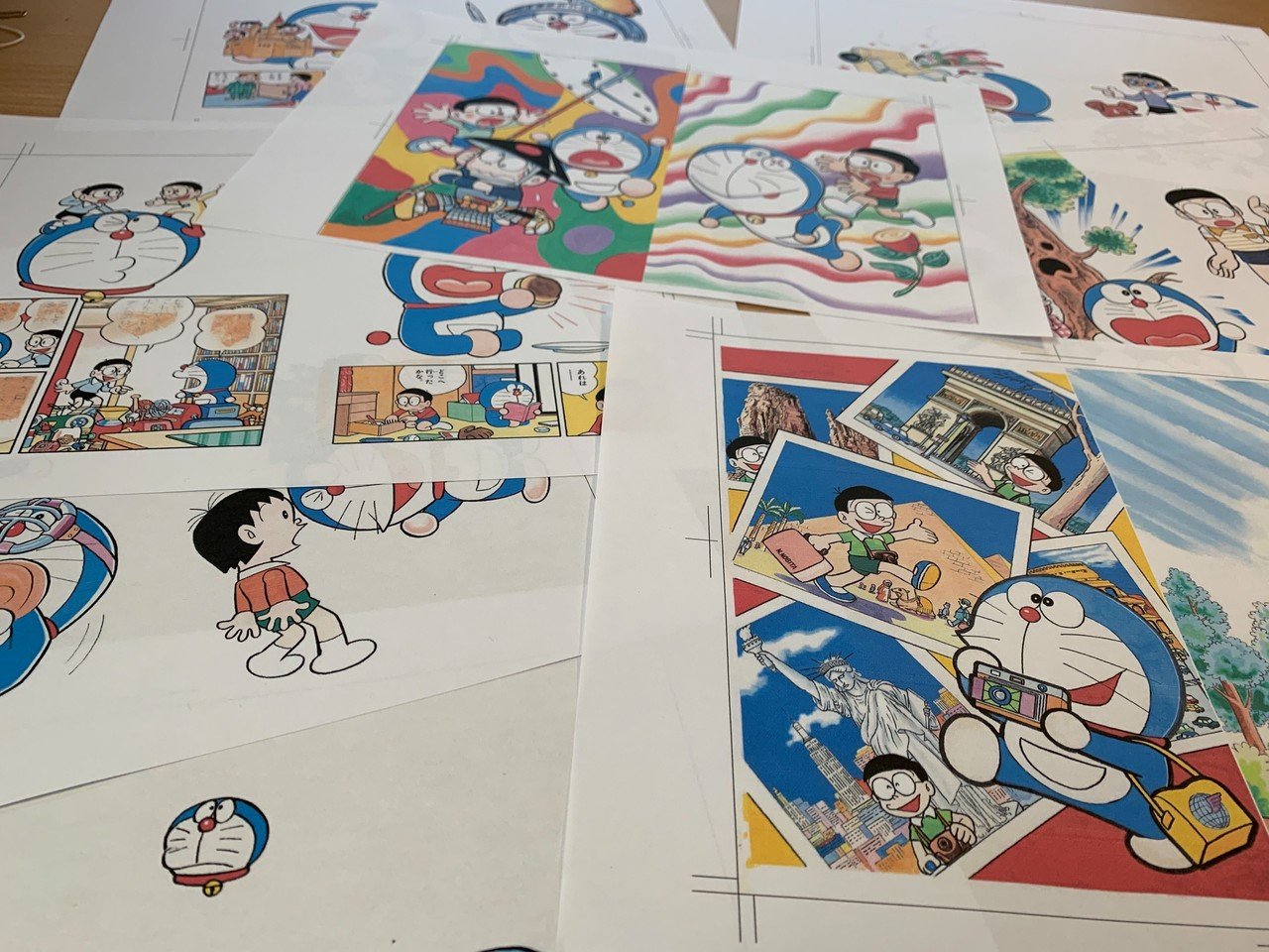 ドラえもん のカラー原画たっぷりの画集が登場 100年ドラえもん の特典別巻 ドラ絵もん をご紹介します 100年ドラえもん 公式 Note ドラえもん のカラー原画たっぷりの画集が登場 100年ドラえもん の特典別巻 ドラ絵もん をご紹介します 100年ドラえもん 公式 Note