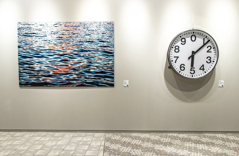 NEWoMan YOKOHAMA  時計のコンセプチュアルな作品は遠山さん作。　