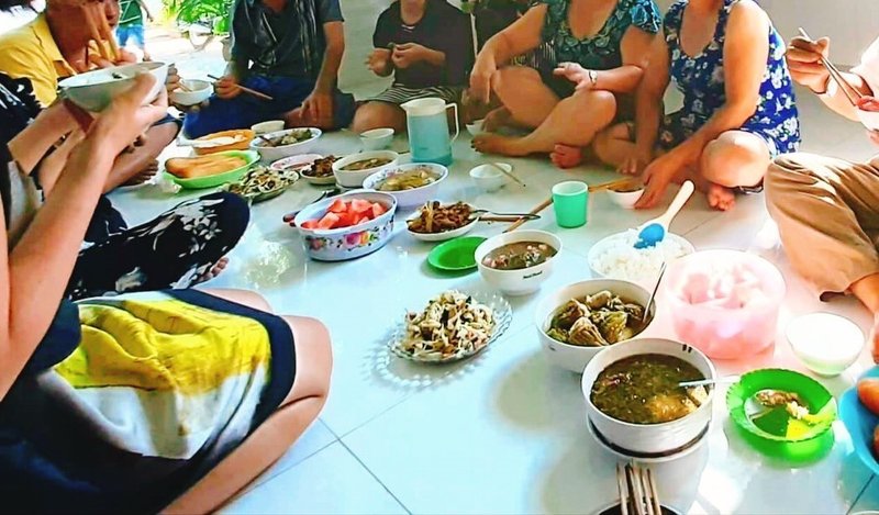 ベトナム人はよく食べ物を残す もったいない の真逆の国で 渋澤怜 ベトナムなう Note