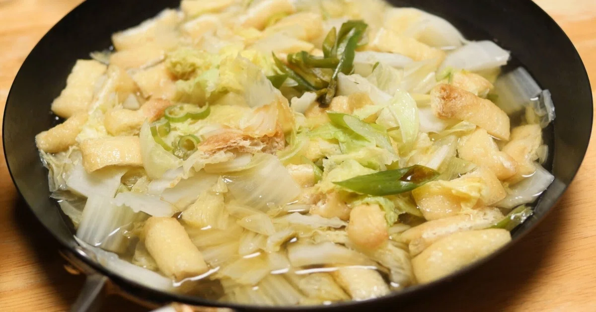 Not a pot, but a frying pan. Napa cabbage and deep-fried tofu｜ビストロパパ滝村 ...
