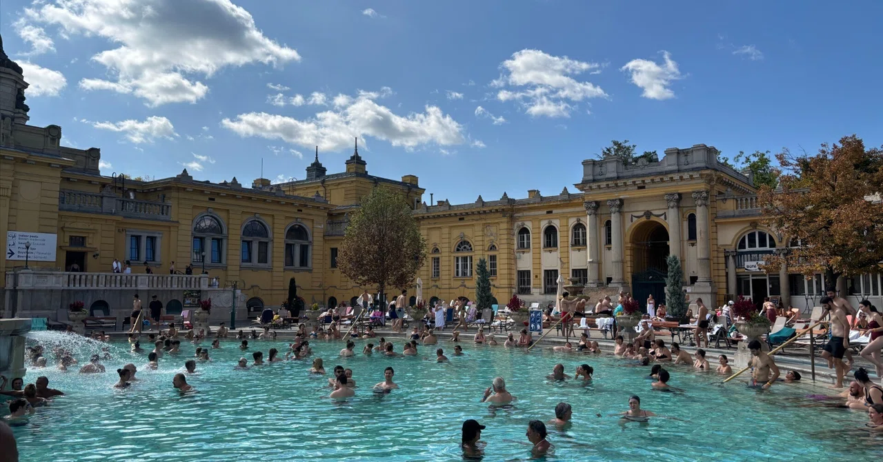 Budapest 2: Beautiful Basilica and Healing Hot Springs｜KAZUYO