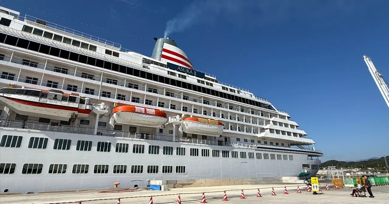 Is it just the size of the ship that determines if it rocks? I asked an ...
