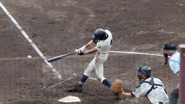 2番熊谷選手のライト前ヒットで始まった3回表の攻撃