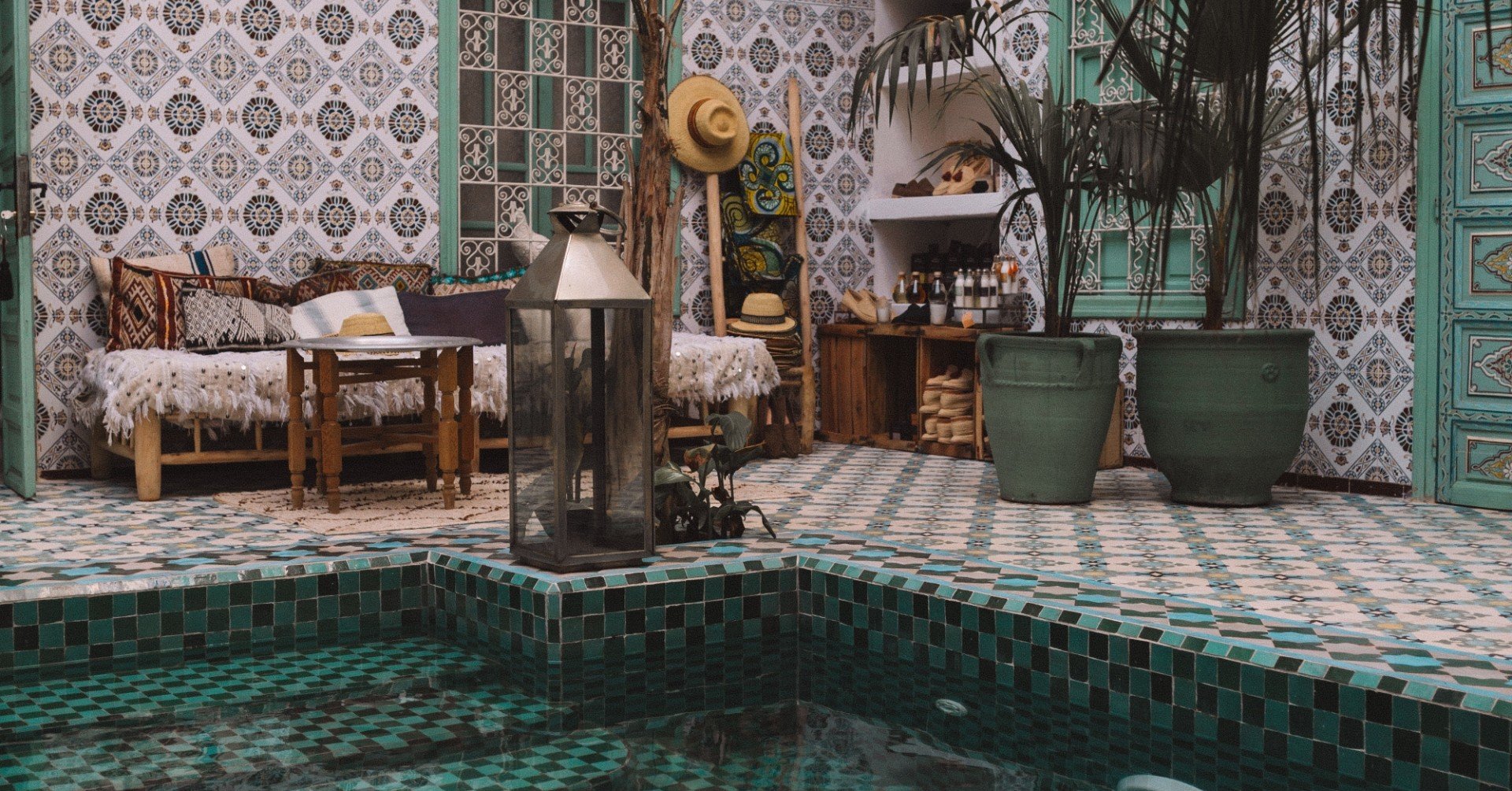 超本格的なアラビアン インテリアを目指すときに参考になる検索キーワード はぴび ナイルの水を飲んだから Note