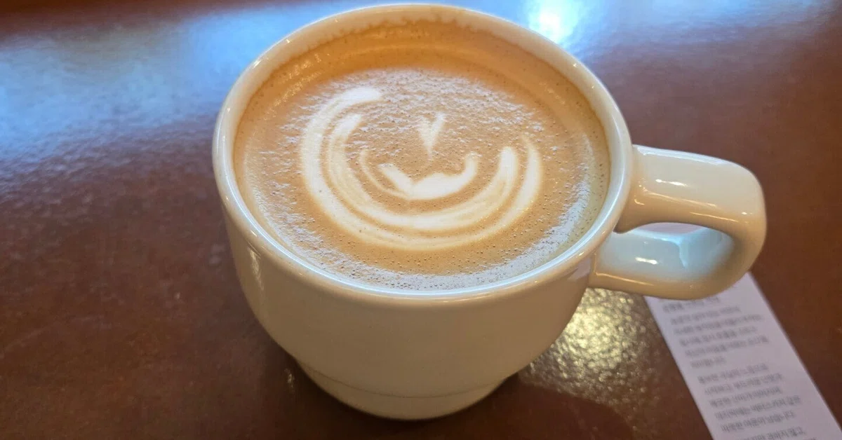 [Coffee] How many more cups of coffee will I drink in Seoul?｜Life Goes ...