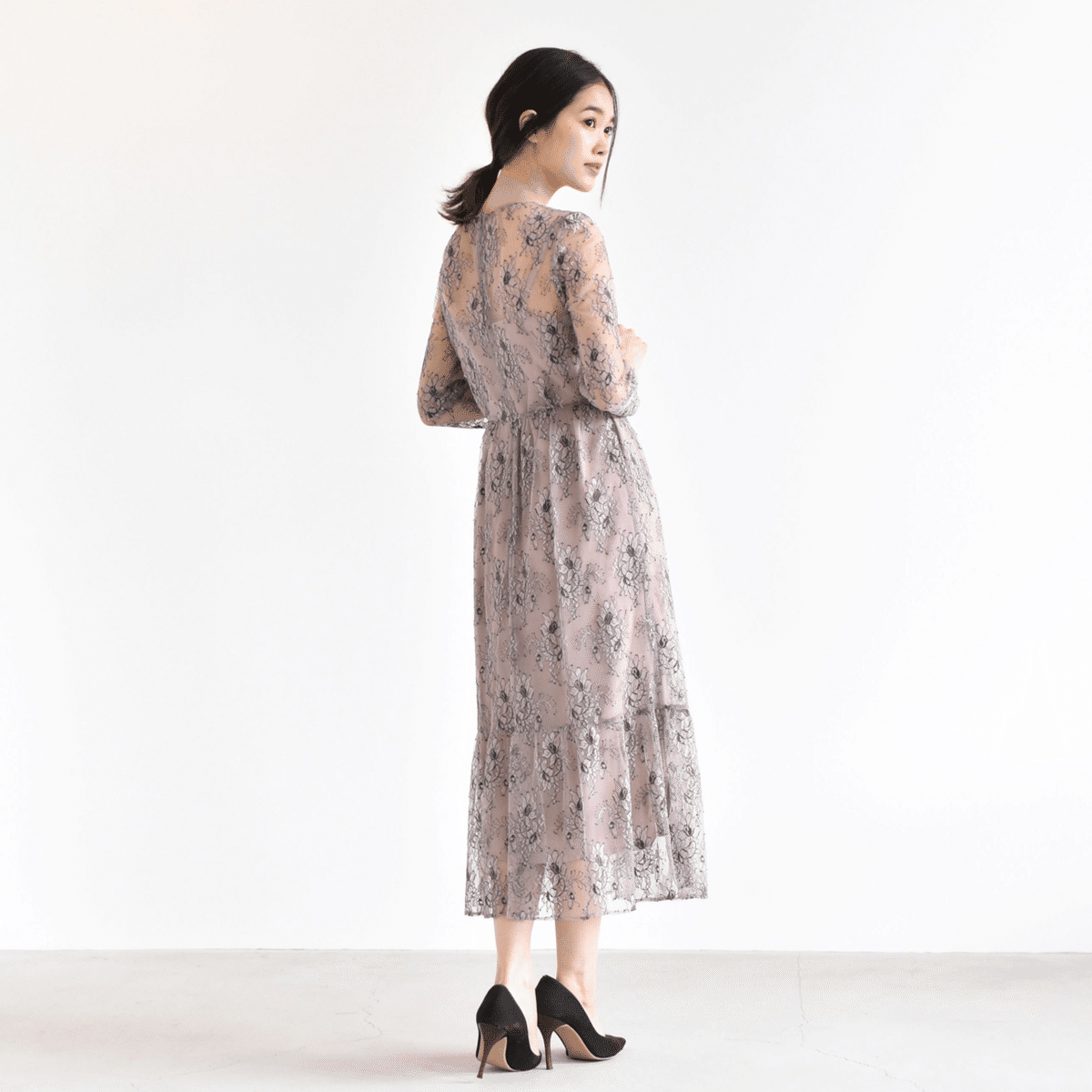 kaene オールレースAラインワンピース 【マタニティOK】 kaeneのマタニティドレス|kaene staff