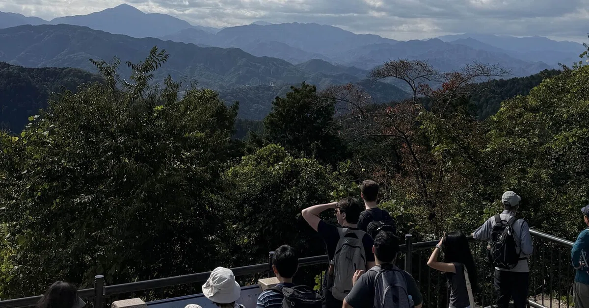 Climbing Mount Takao Clears the Mind and Improves Fortune｜Hidezion｜AI× ...