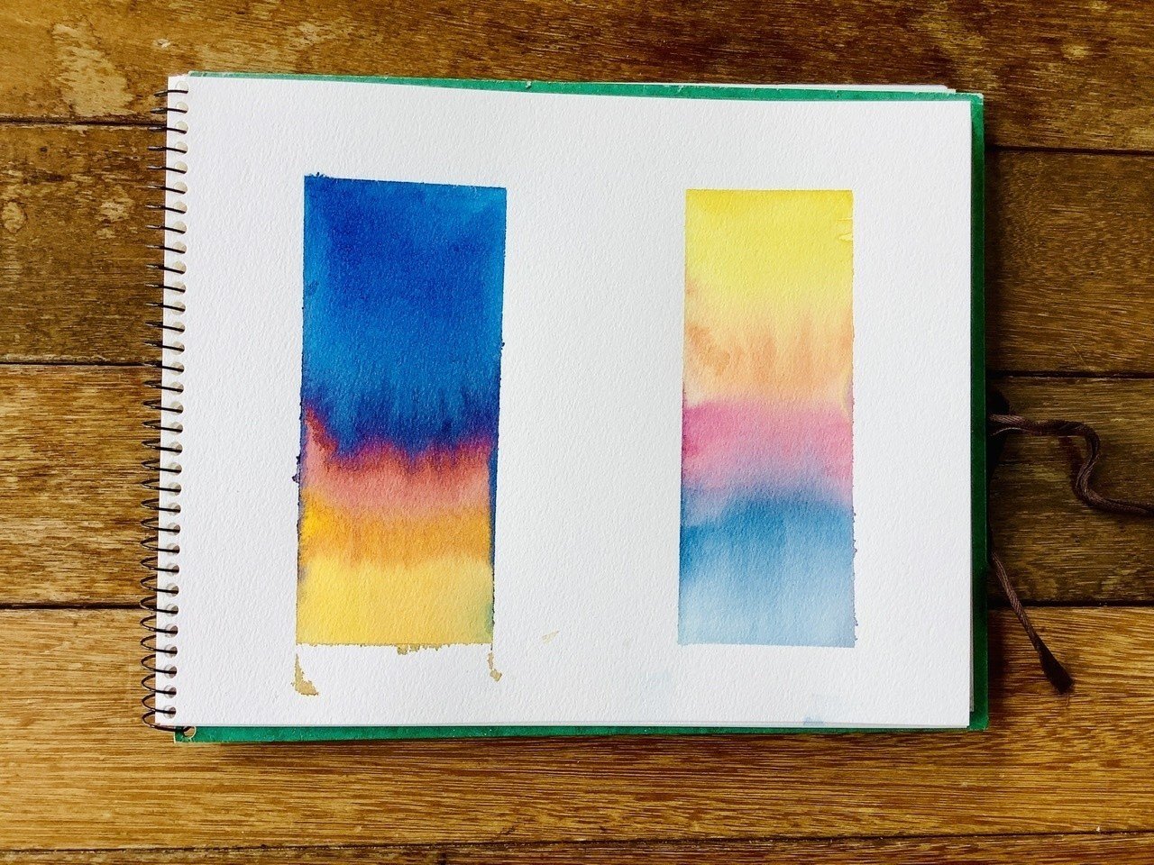 054 グラデーション まつばらあや Living Atelier Note 054 グラデーション まつばらあや Living Atelier Note