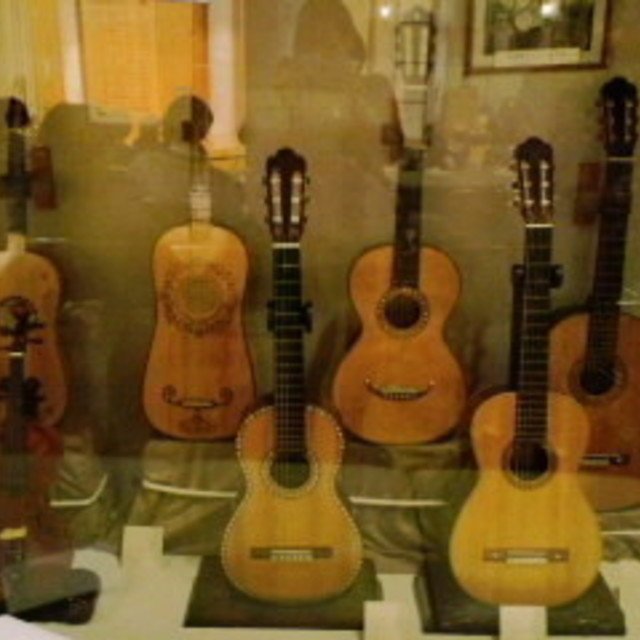 ギター文化館