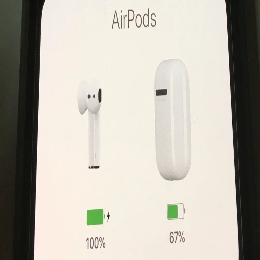AirPods(第一世代ですが…) 「いらない子」が手放せなくなった訳｜林檎中毒