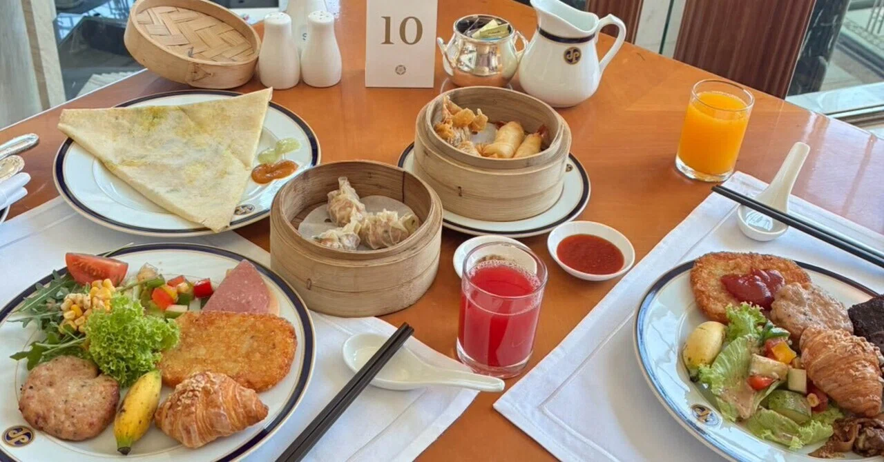 [October 2026 Stay] Breakfast Review of THE EMPIRE BRUNEI | Atrium Café ...