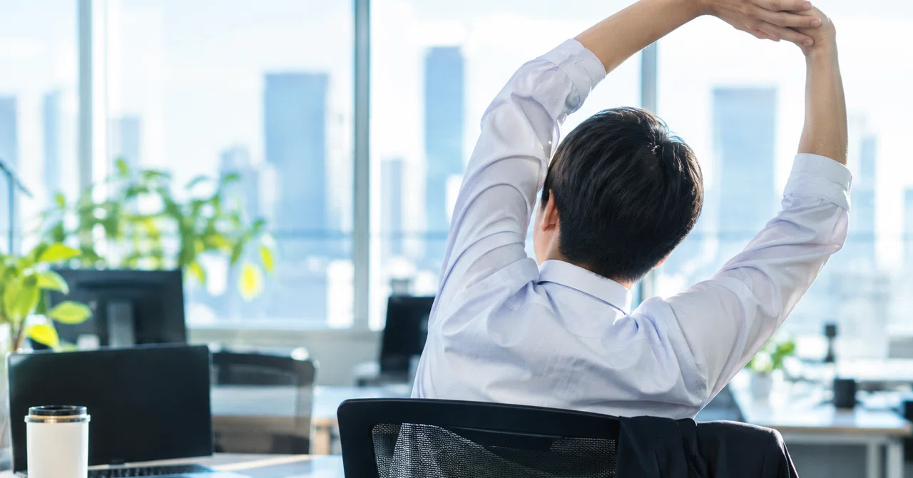 Even Tired Office Workers Can Keep It Up! A 5-Minute-a-Day 'While-Doing ...