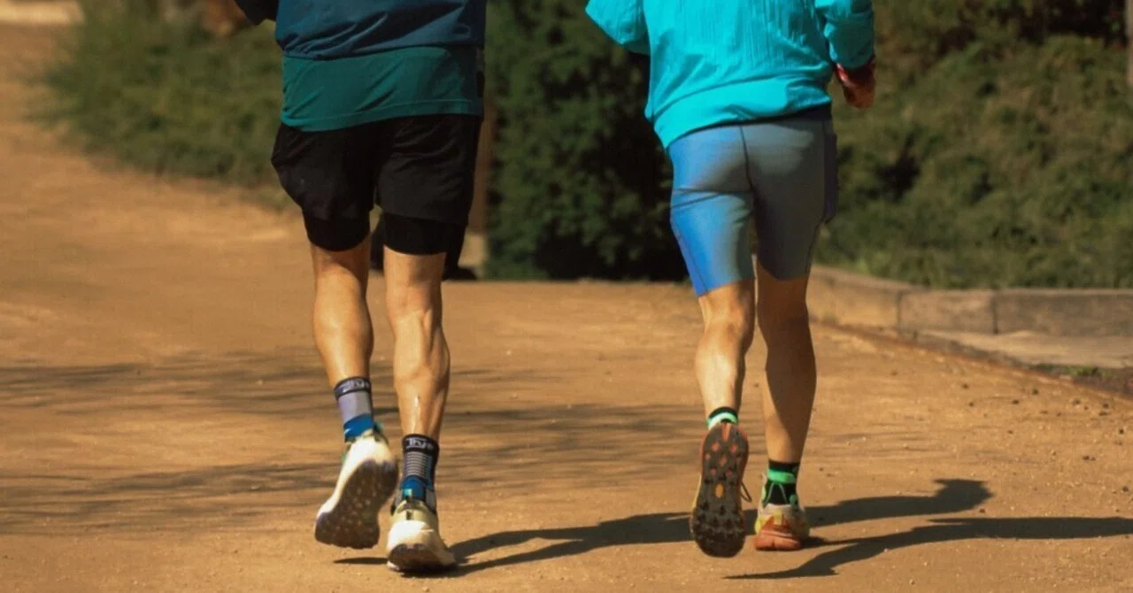 Run hands-free. 10 recommended high-storage running pants from The ...