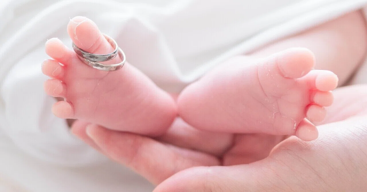 I am Towa's, a Midwife Newborn Photographer🌈｜Towa’s｜ニューボーンフォト