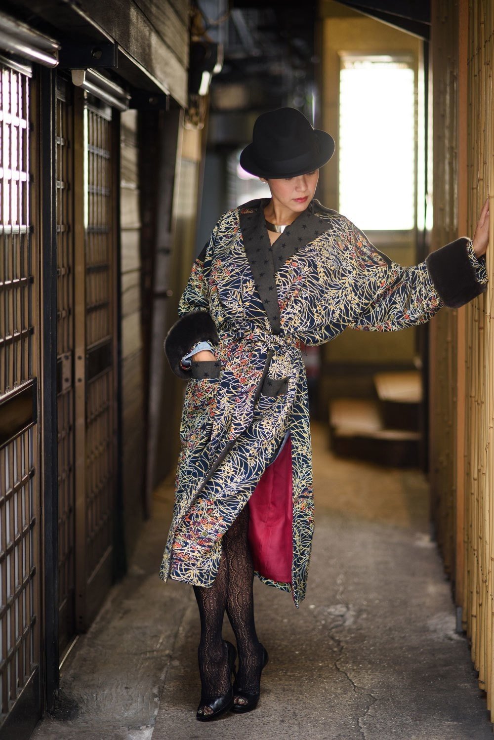 オートクチュールデザイナー あさの千幸氏 日本でも数少ないオートクチュールデザイナーの1人である 歳のとき単身パリへ 6年間 オートクチュール を学び 日本に帰国後 09年に自身のブランド Asa 小笠原聖佳 おがさわらせいか Note オートクチュールデザイナー あさの千幸氏 日本でも数少ないオートクチュールデザイナーの1人である 歳のとき単身パリへ 6年間 オートクチュール を学び 日本に帰国後 09年に自身のブランド Asa 小笠原聖佳 おがさわらせいか Note