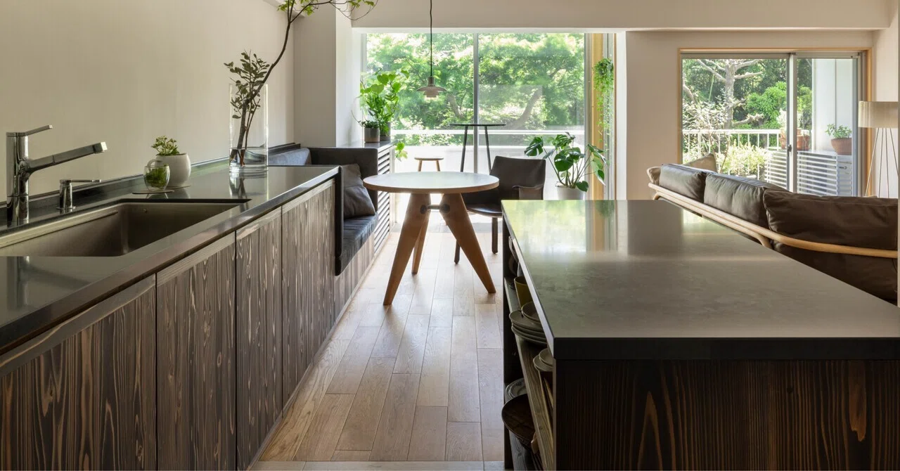 A Kitchen Counter Where People Gather｜mayuko.s / studio sima