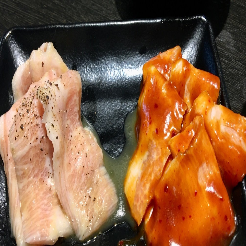 赤と霜 三軒茶屋でトントロ定食 おぐ Note