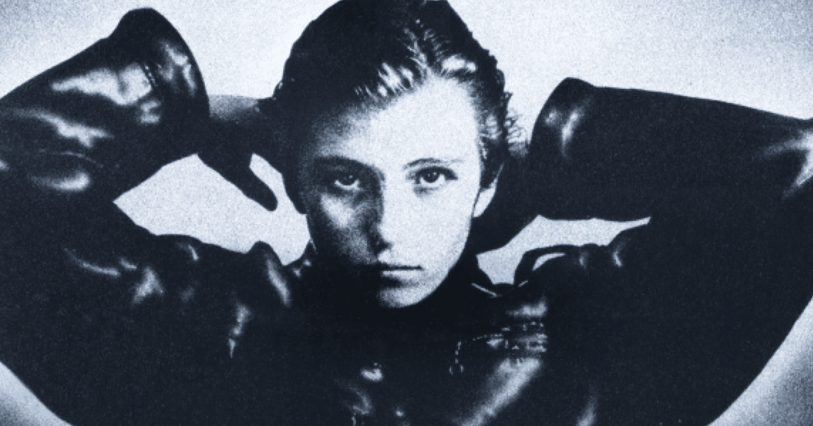 全てをぶっ壊せ！『アウト・オブ・ブルー』｜アイアンサイド