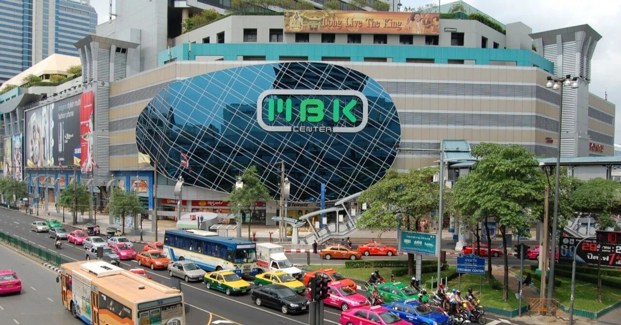 Enjoying Price Negotiations at a Shopping Mall: Bangkok's MBK ...