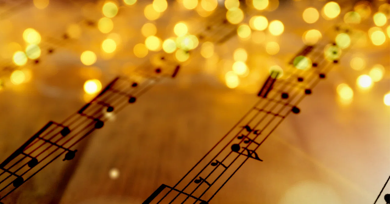 Get Move Forward 5 Songs That Empathize with Your Lows, Heal Your Heart, and Help You ...