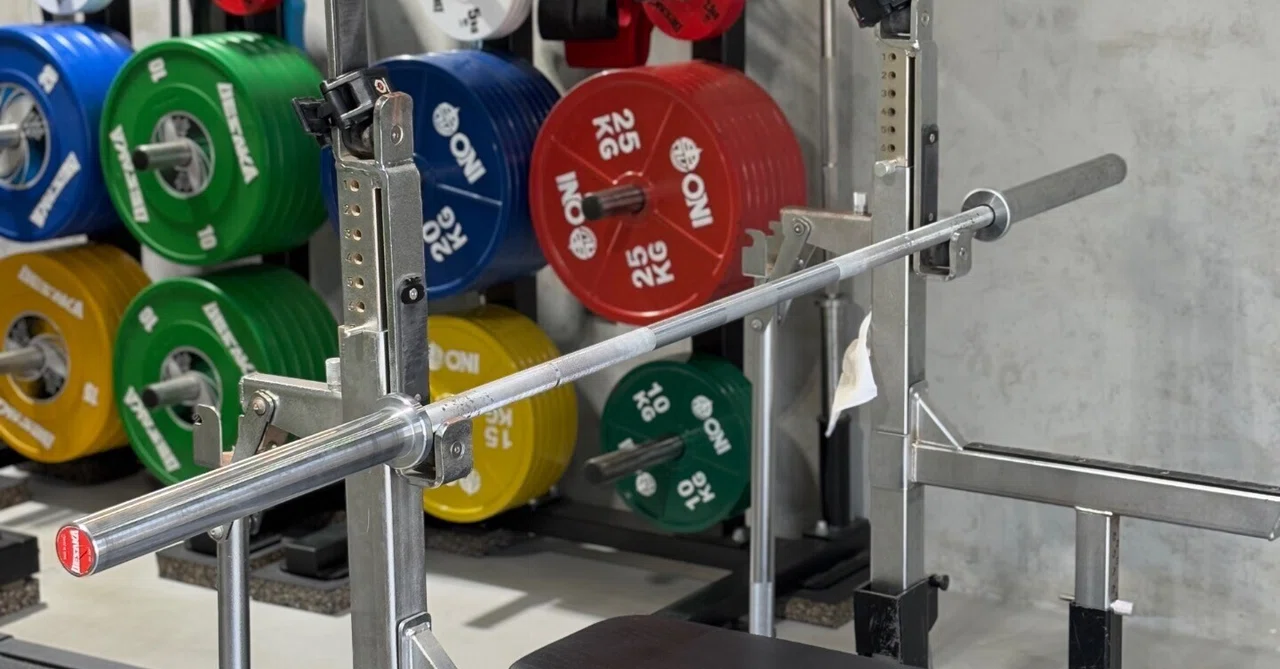 Is strength training effective even without lifting heavy weights?｜東浦和 ...