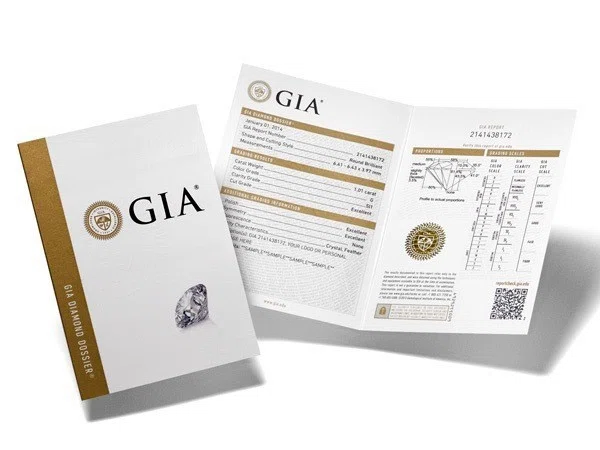 お買得ケース購入 ラボグロウンダイヤモンドLab-grown Diamond鑑別書 