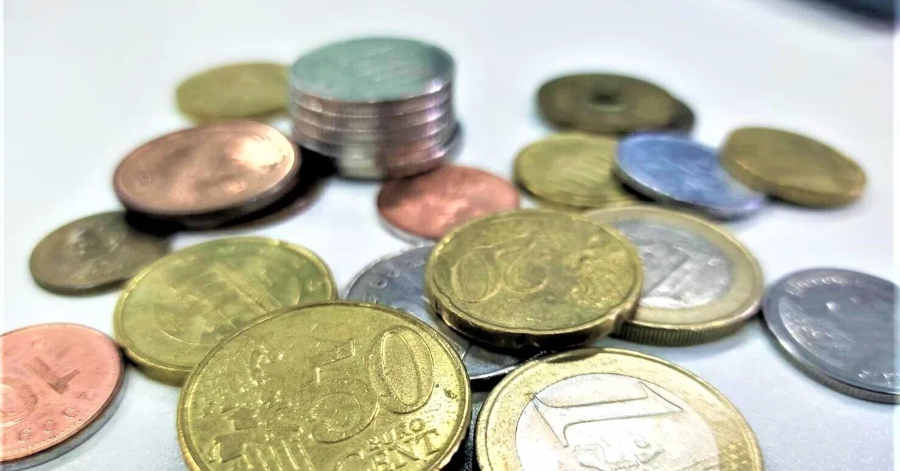 A seasoned procurement professional explains the 'actual flow' of price ...