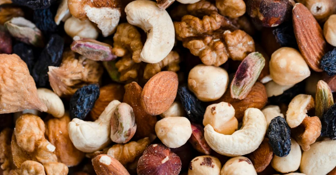 The Blind Spot of Strength Training Nutrition: Why Protein Requirements ...