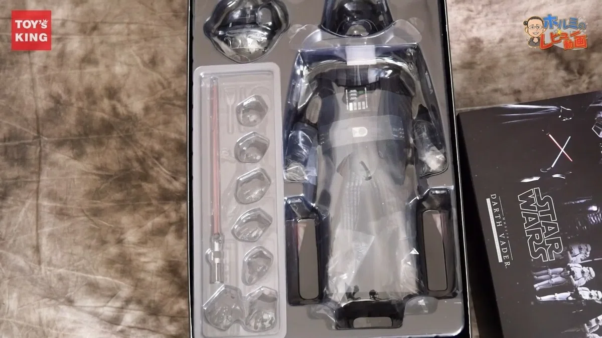 Hot Toys_4 1_6.00_01_23_15.静止画002