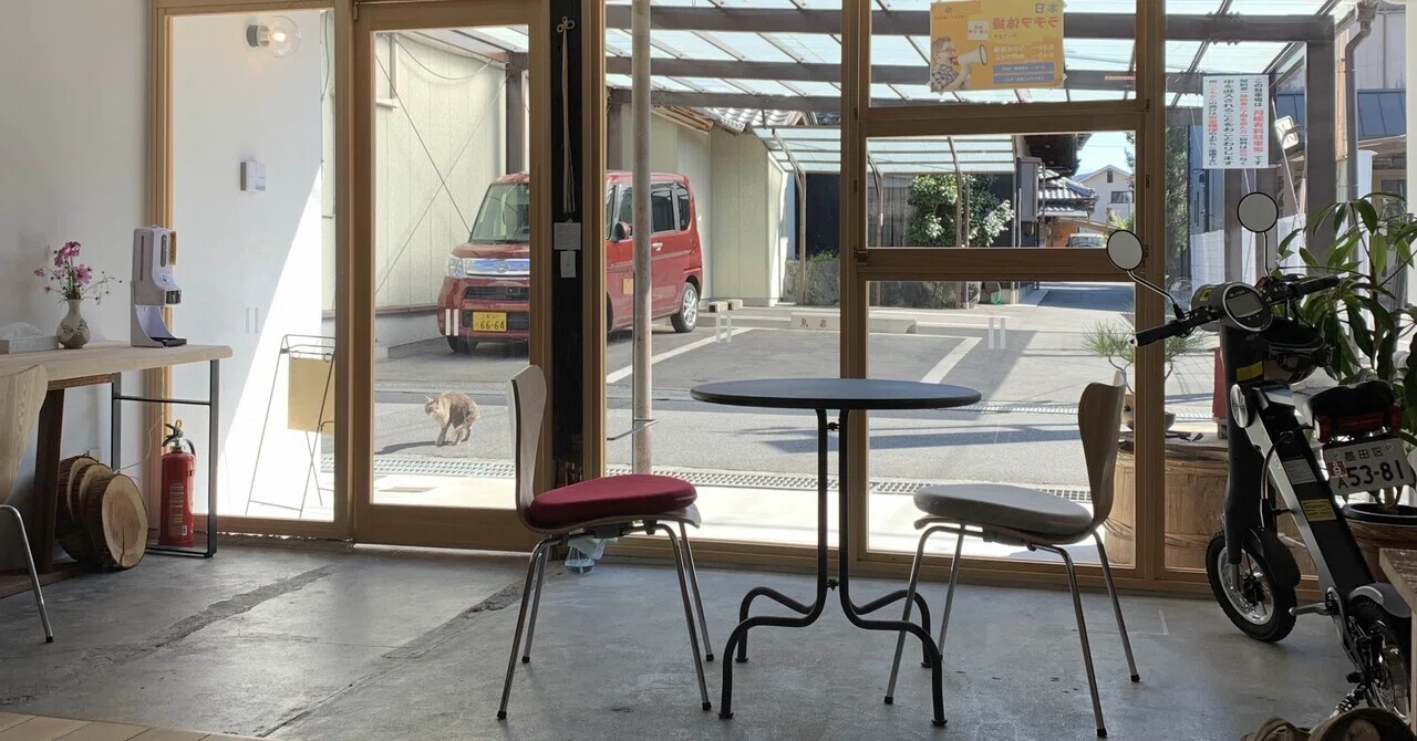 Thinking about a space, starting from where to place a chair｜野山直人