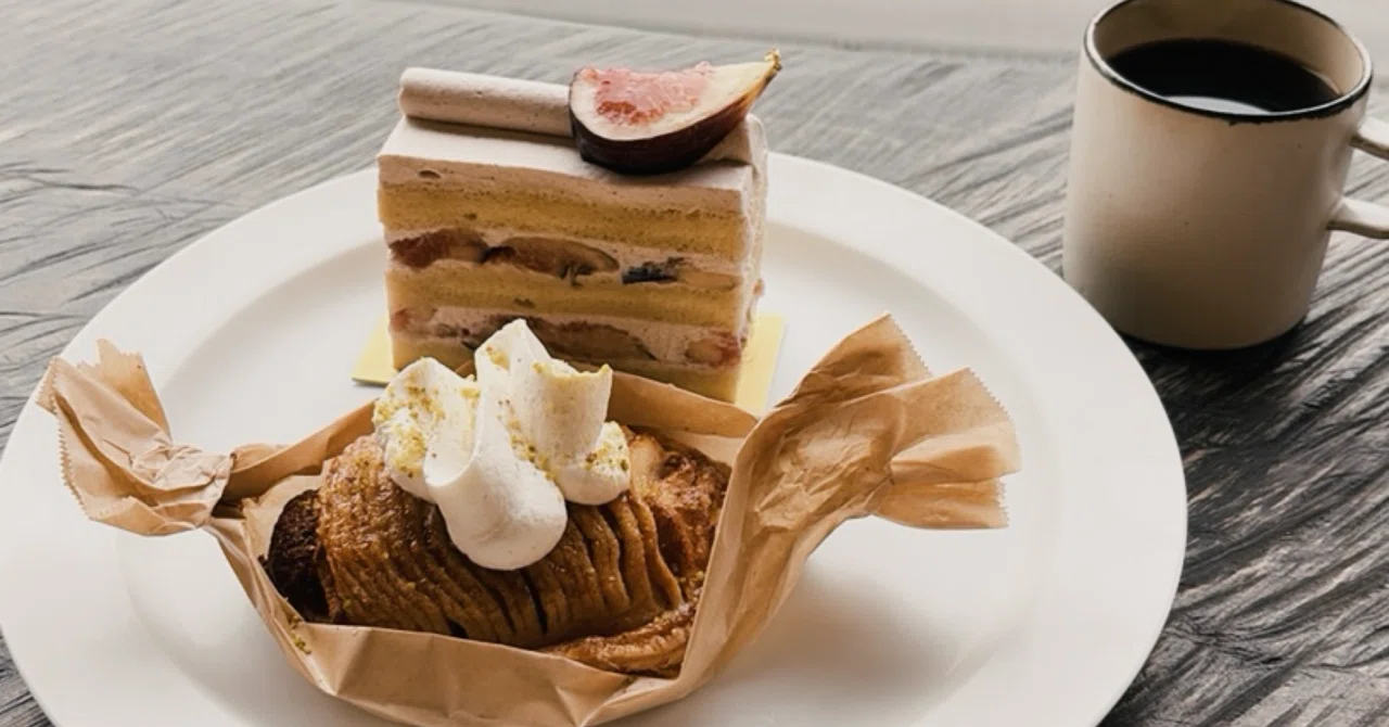 Even adults can eat two cakes | bonieu [Chikusa Ward, Nagoya City]｜工藤 ...