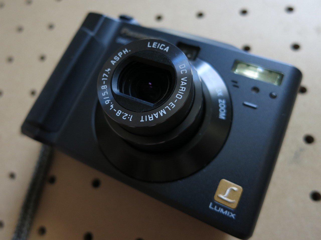 型落ちまくりカメラ買ってみた。 DMC-LC33編|ニシハラ シンヤ通信 型落ちまくりカメラ買ってみた。 DMC-LC33編|ニシハラ シンヤ通信