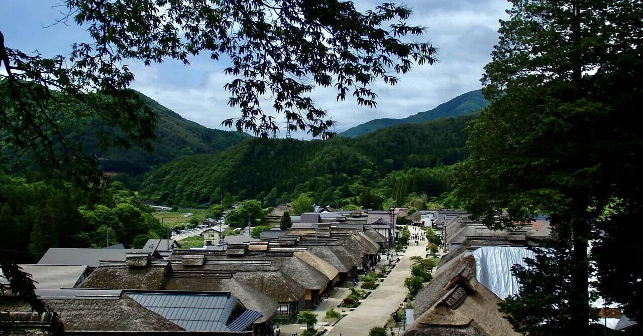 The 'First Step' of Ouchi-juku, which evolved from 'Post Town to ...