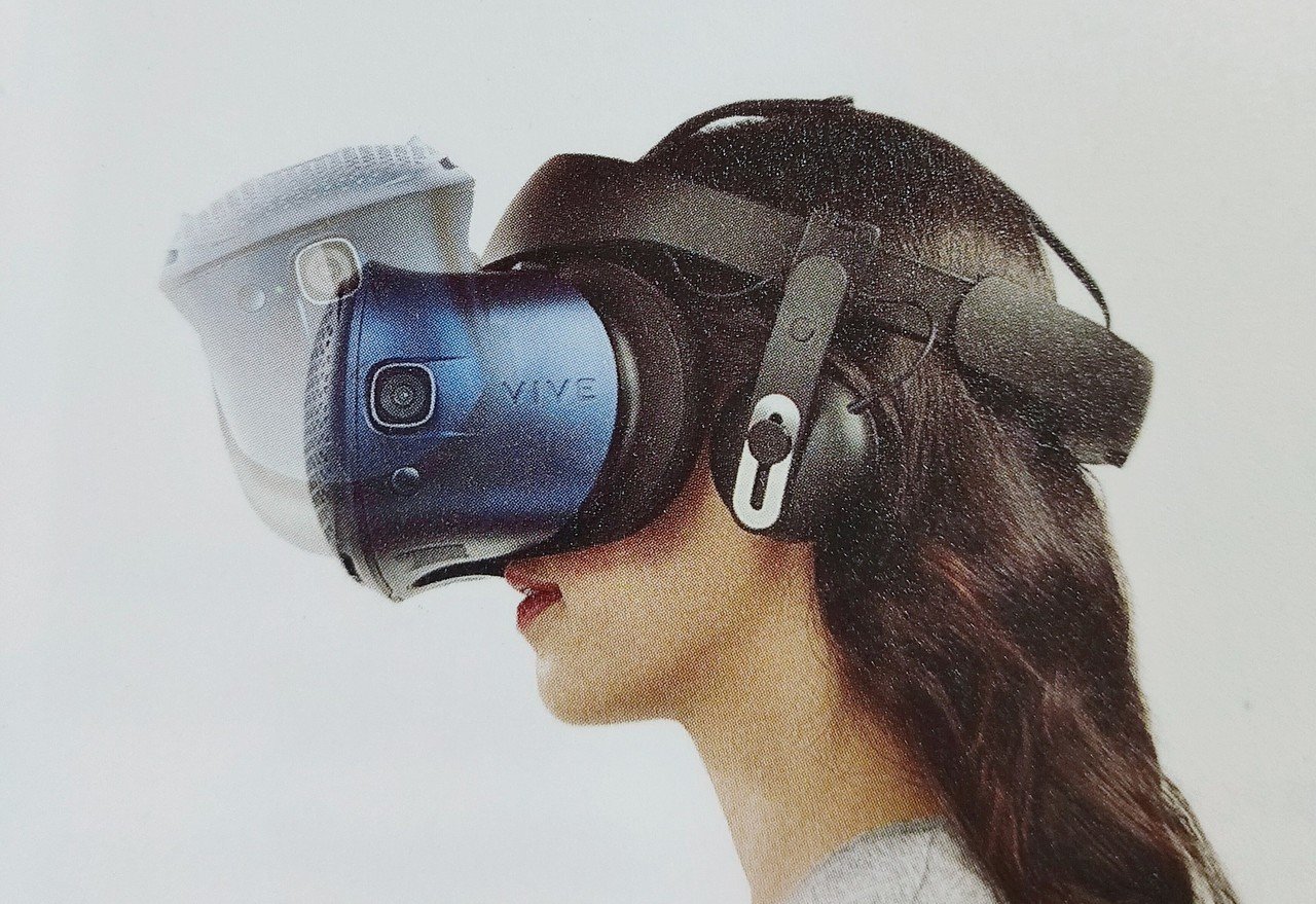 HTC全9種類(VIVE/Cosmos/Focusなど)を徹底解説【VR】｜なでしこ
