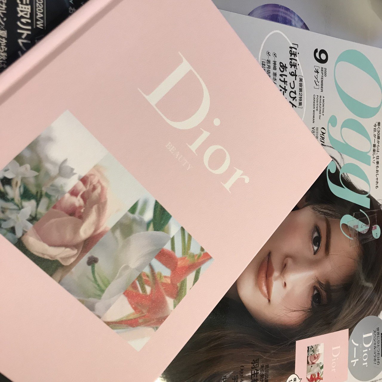 Noteを意識しているせいか コンビニに入った途端 この雑誌が目に飛び込んできました 早速 Diorのノートを入手いたしました 無意識の技に嬉しい驚き メルマガご登録はhttps Liberate サヨキータ 苫米地式コーチング 認定コーチ スペイン語通訳者 Note